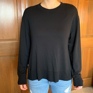 Black high low sweatshirt